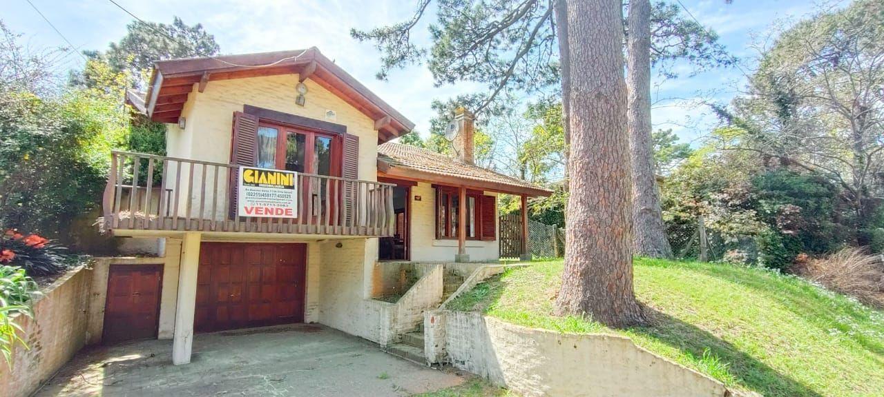 Foto de Venta casa 4 amb Barrio Norte 3 Baños Quincho cochera 420 lote y 150m2, imagen 2