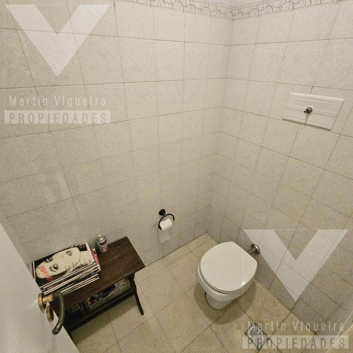 Casa en V. Crespo, 4 Dorm en Suite. Galería y Fondo de 135 m² 2