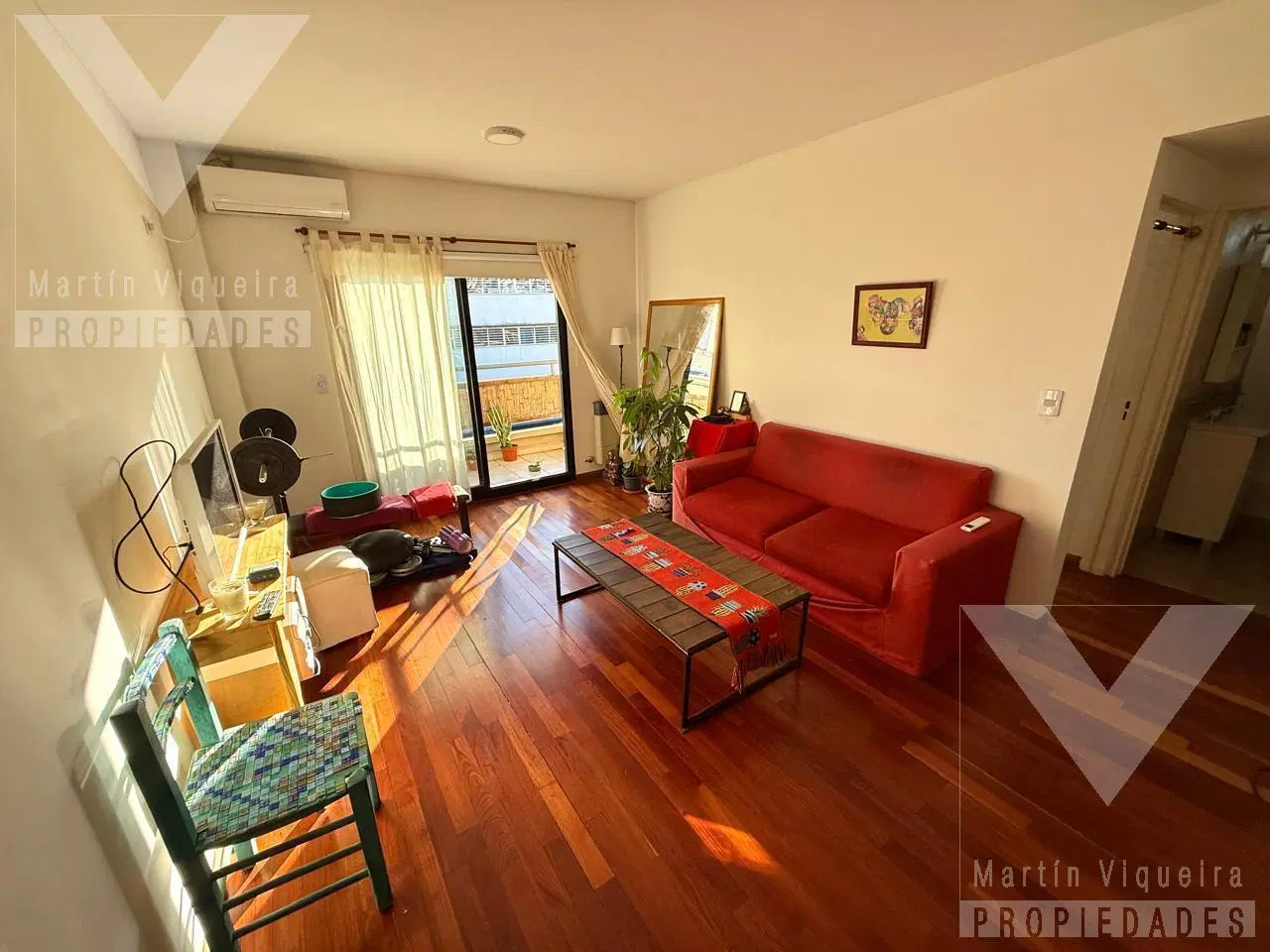Departamento en VENTA con balcón y terraza propia. Freire y Congreso. 2