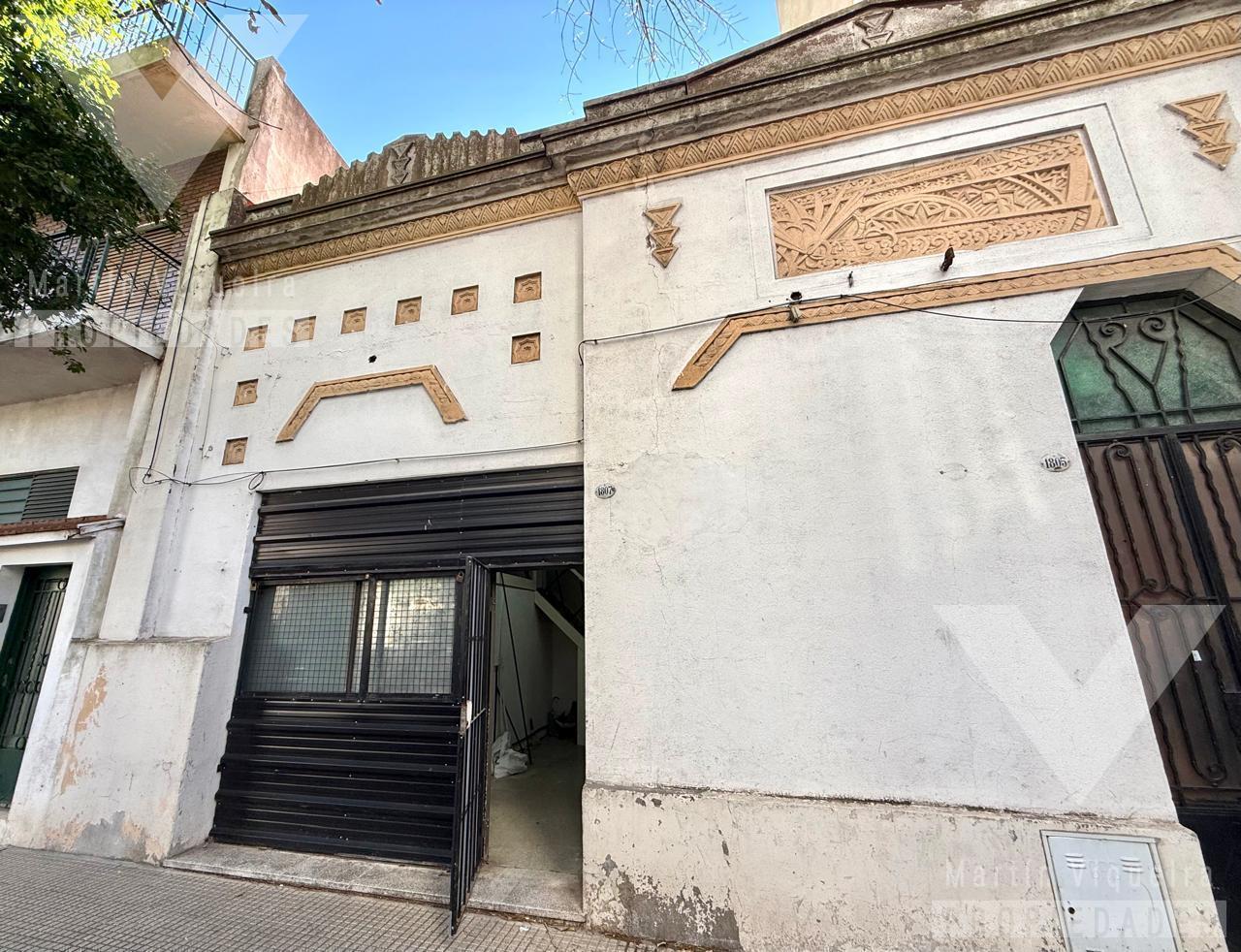 Local al frente en Magariños Cervantes y Sanchez