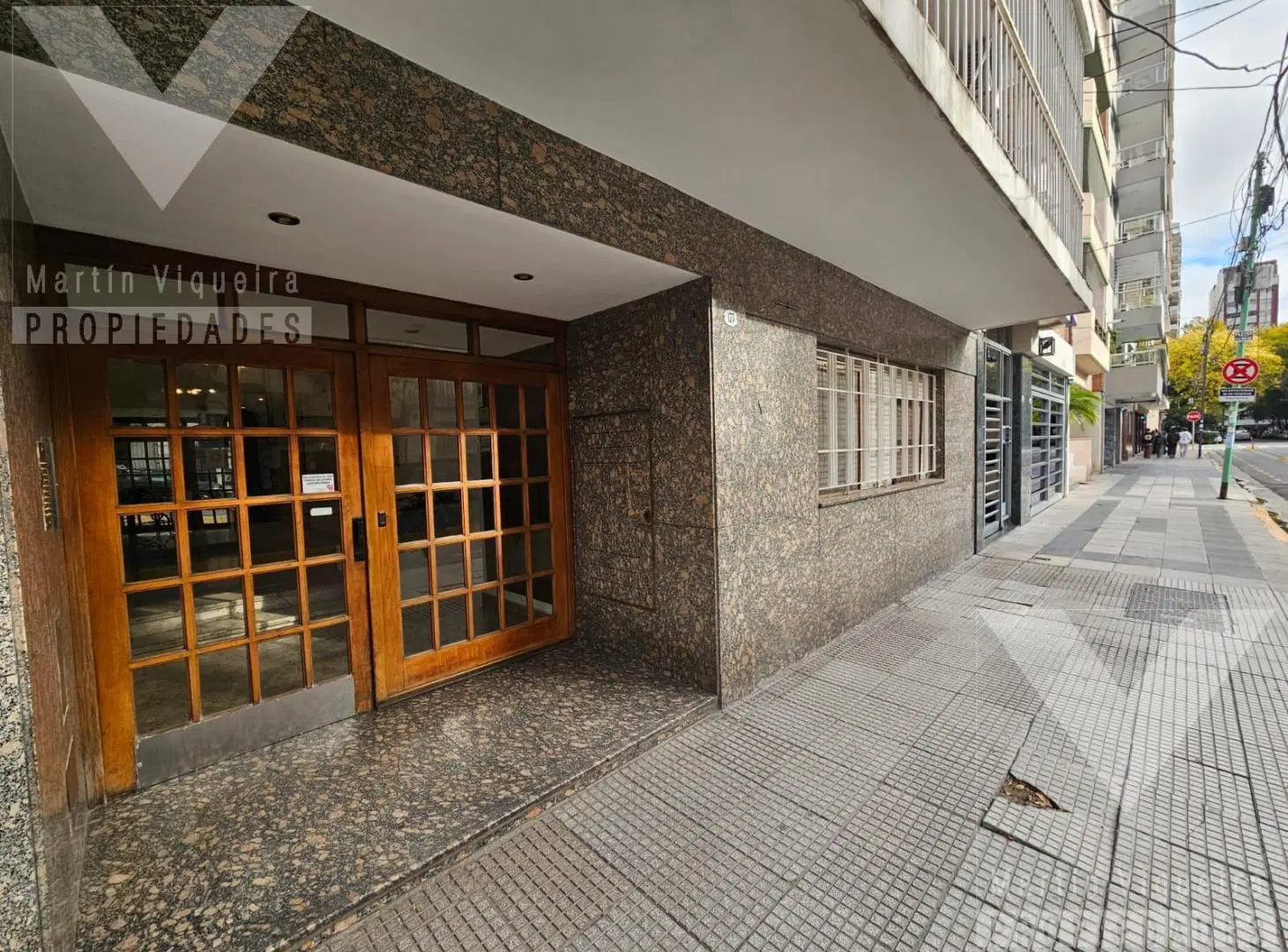 Alquiler de Tres ambientes en planta baja con dos patios. Púan y entre Ramon Falcon y Alberdi 4