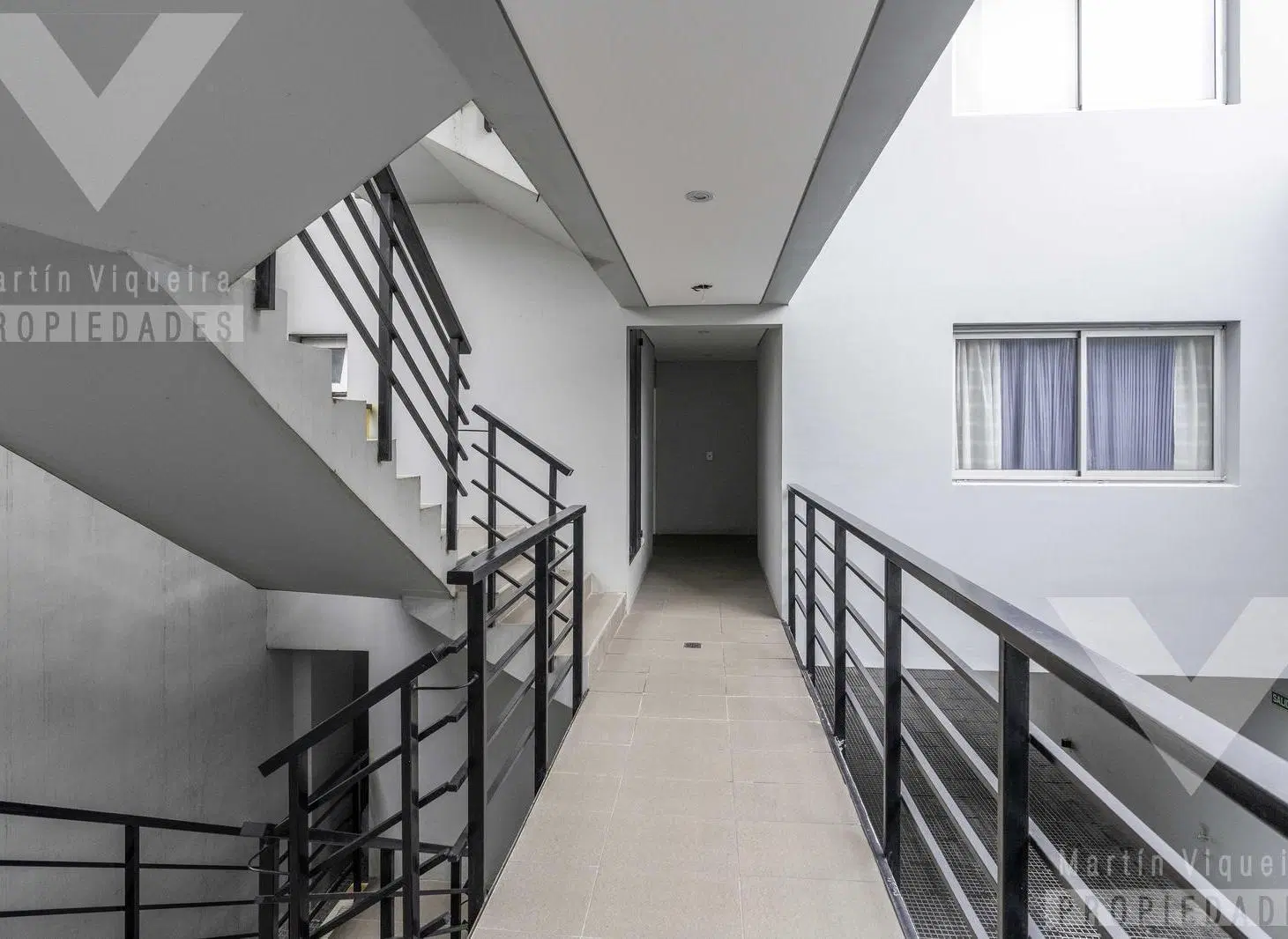 Departamento con balcón al contrafrente en el corazón del corredor DOHO. 5
