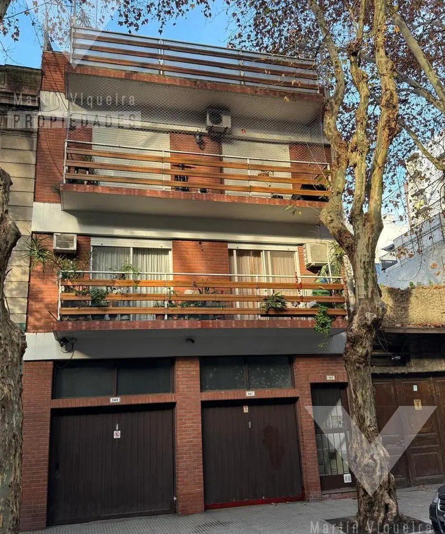 Almagro. Piso de Dos ambientes, con Terraza Propia, y Cochera Cubierta. 2