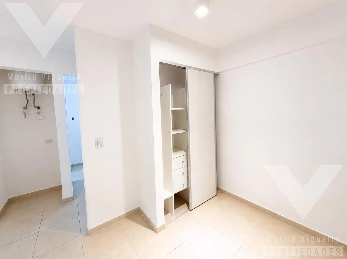 Departamento en alquiler sobre Avenida Dorrego, a metros subte B 8