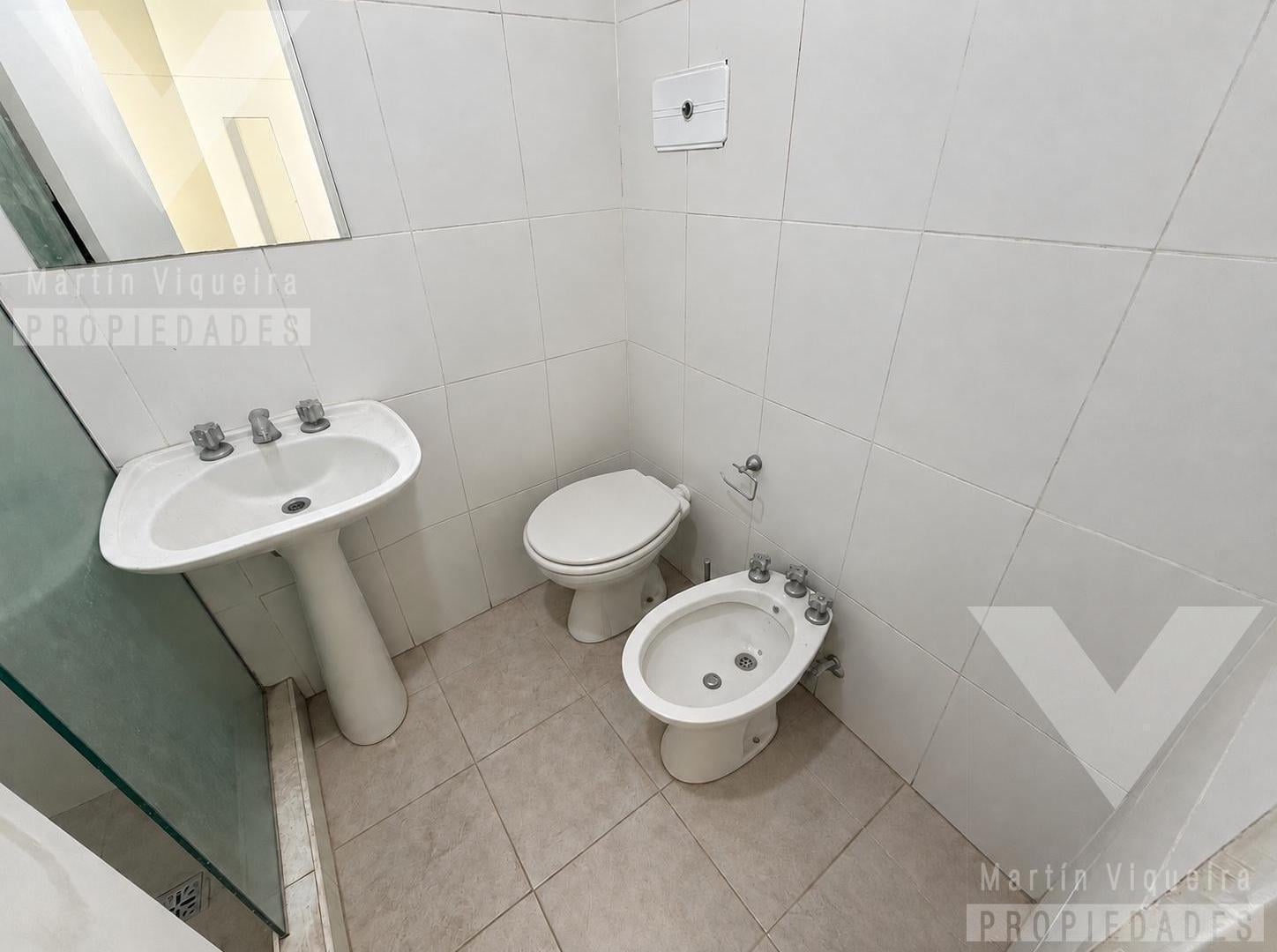 Foto de 2 ambientes en Caballito en Eleodoro Lobos al 200. Piso alto. Luminoso., imagen 3