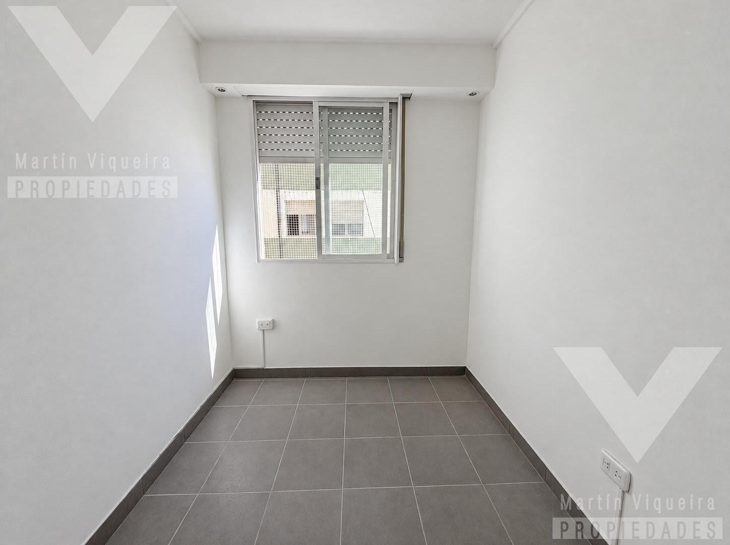 Foto de 2 ambientes en Caballito en Eleodoro Lobos al 200. Piso alto. Luminoso., imagen 2