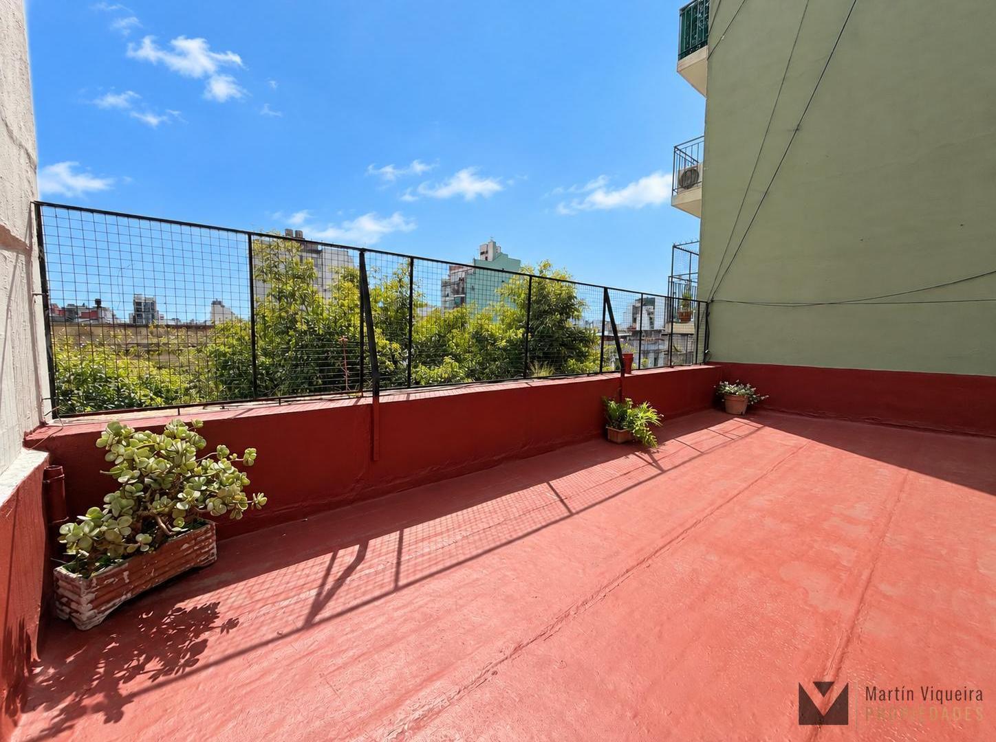 Foto de PH con gran terraza + 2 balcones en Boedo, imagen 1