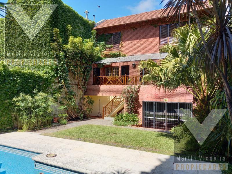 Foto de ESPECTACULAR CASA DESARROLLADA EN TRES PLANTAS SOBRE LOTE DE 9.40 X, imagen 1