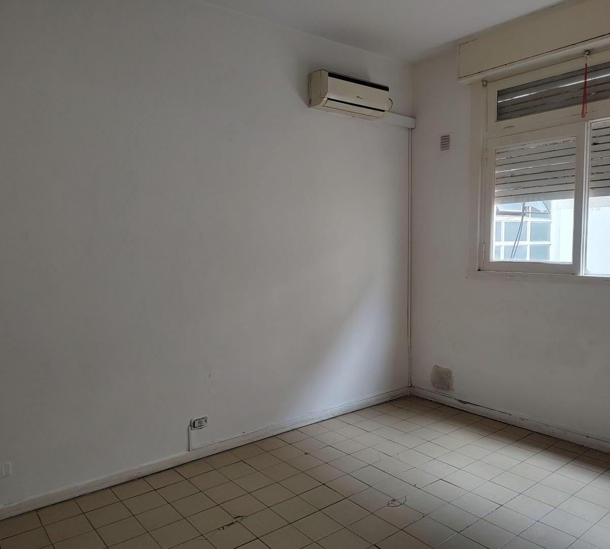Departamento 2 Ambientes. | Ramon Falcon Al 2900 5