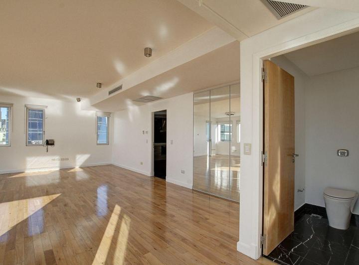 Departamento 4 ambientes. | Marta Lynch al 400 4
