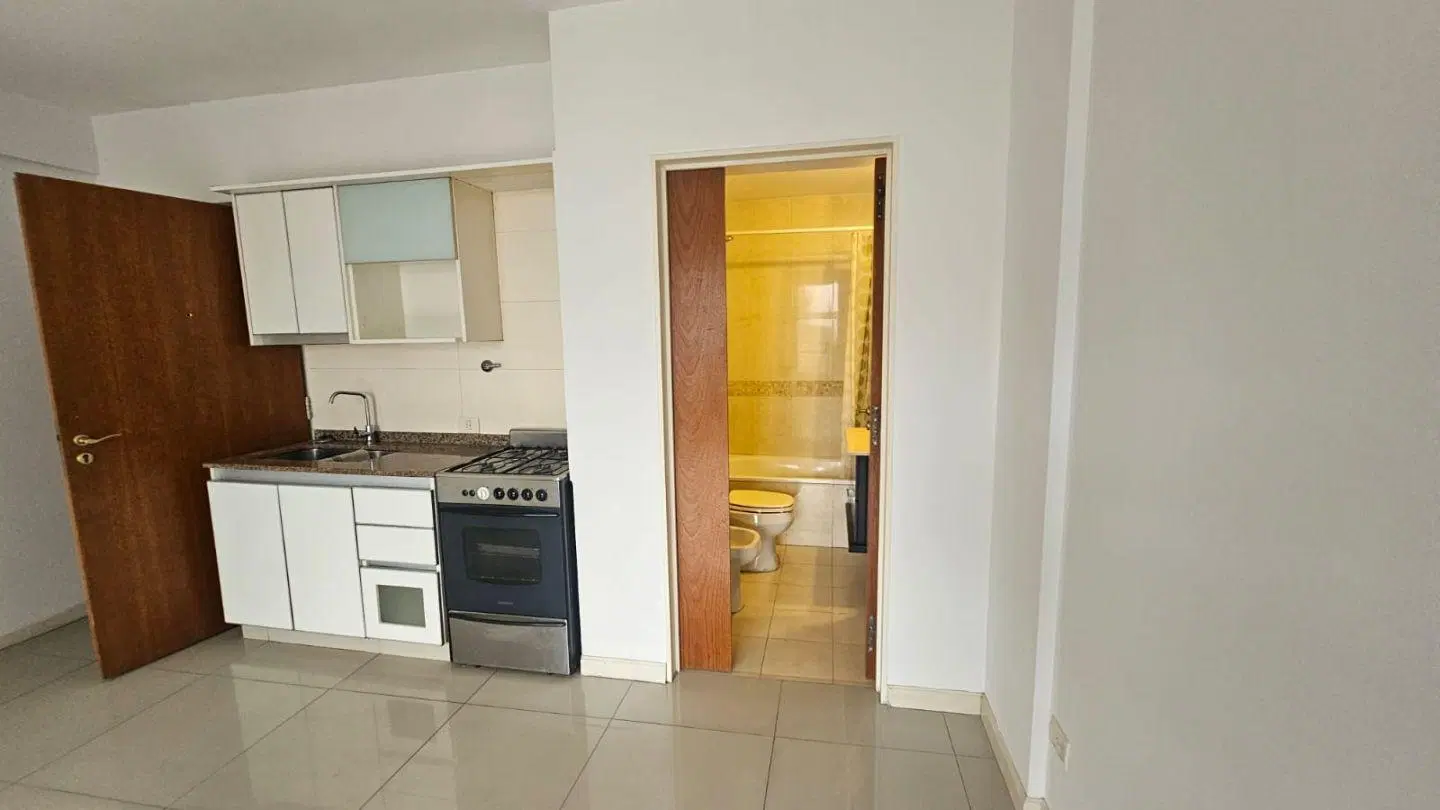 Alquiler Excelente Monoambiente en Villa Santa Rita Floresta 5