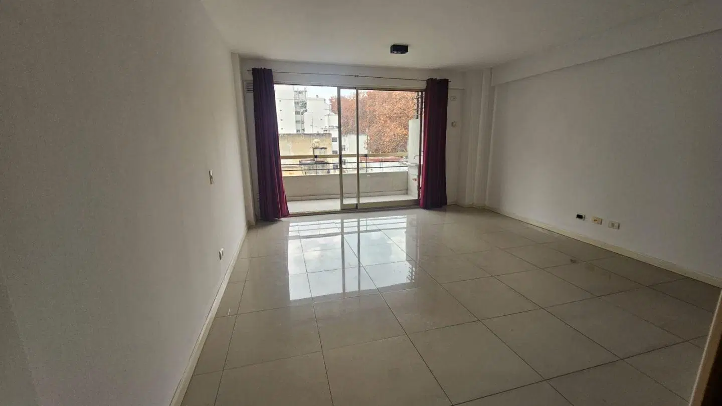 Alquiler Excelente Monoambiente en Villa Santa Rita Floresta 3