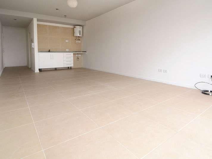 VENTA MONOAMBIENTE CON BALCON EN SAN CRISTOBAL