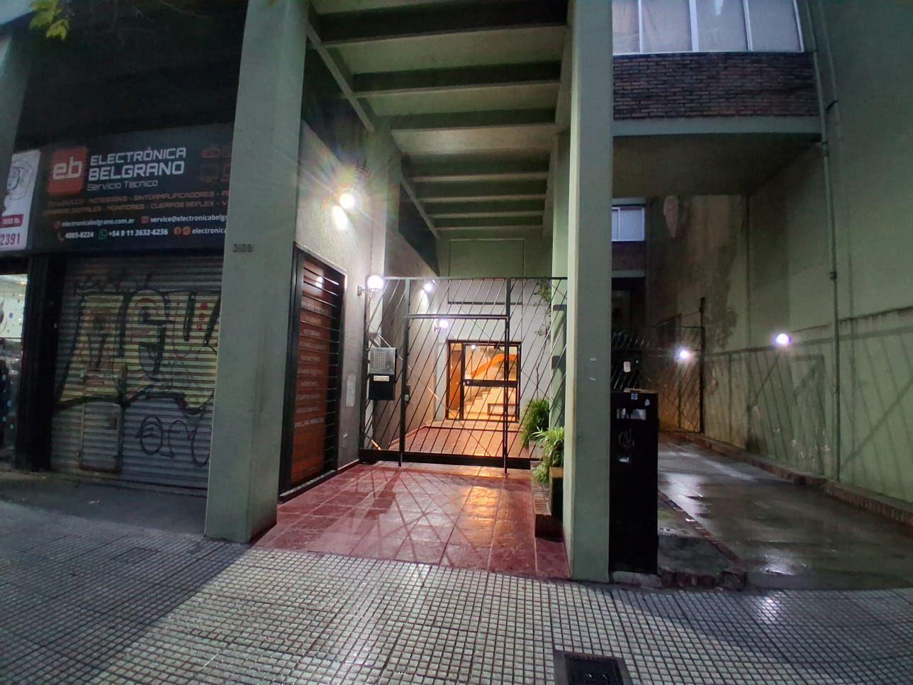 Foto de DEPARTAMENTO 2 AMBIENTES EN ALQUILER EN COGHLAN, CABA, imagen 2