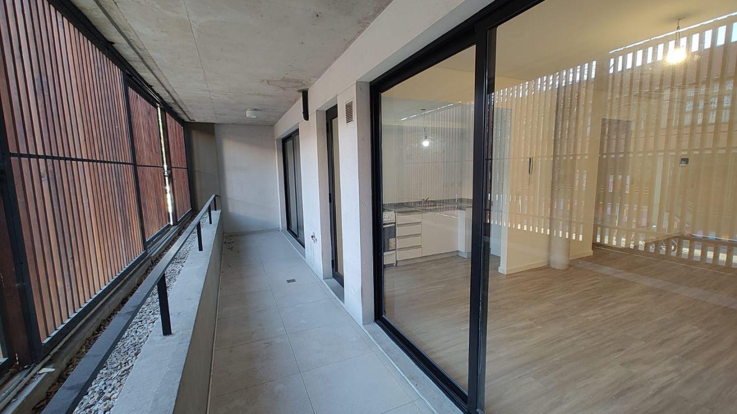 Foto de VENTA 3 AMBIENTES AL FRENTE CON BALCON, imagen 2
