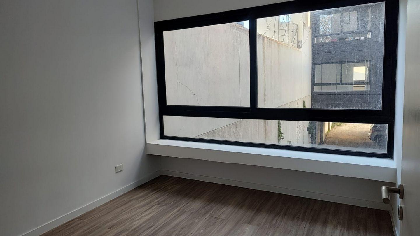 Foto de VENTA 3 AMBIENTES AL FRENTE CON BALCON, imagen 1
