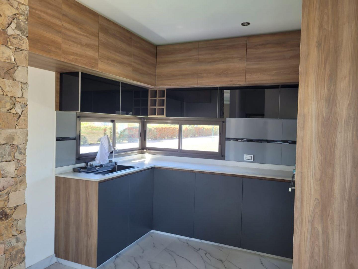 Foto de Casa a estrenar de 3 Dormitorios Barrio Privado Yrigoyen Maipú, imagen 2