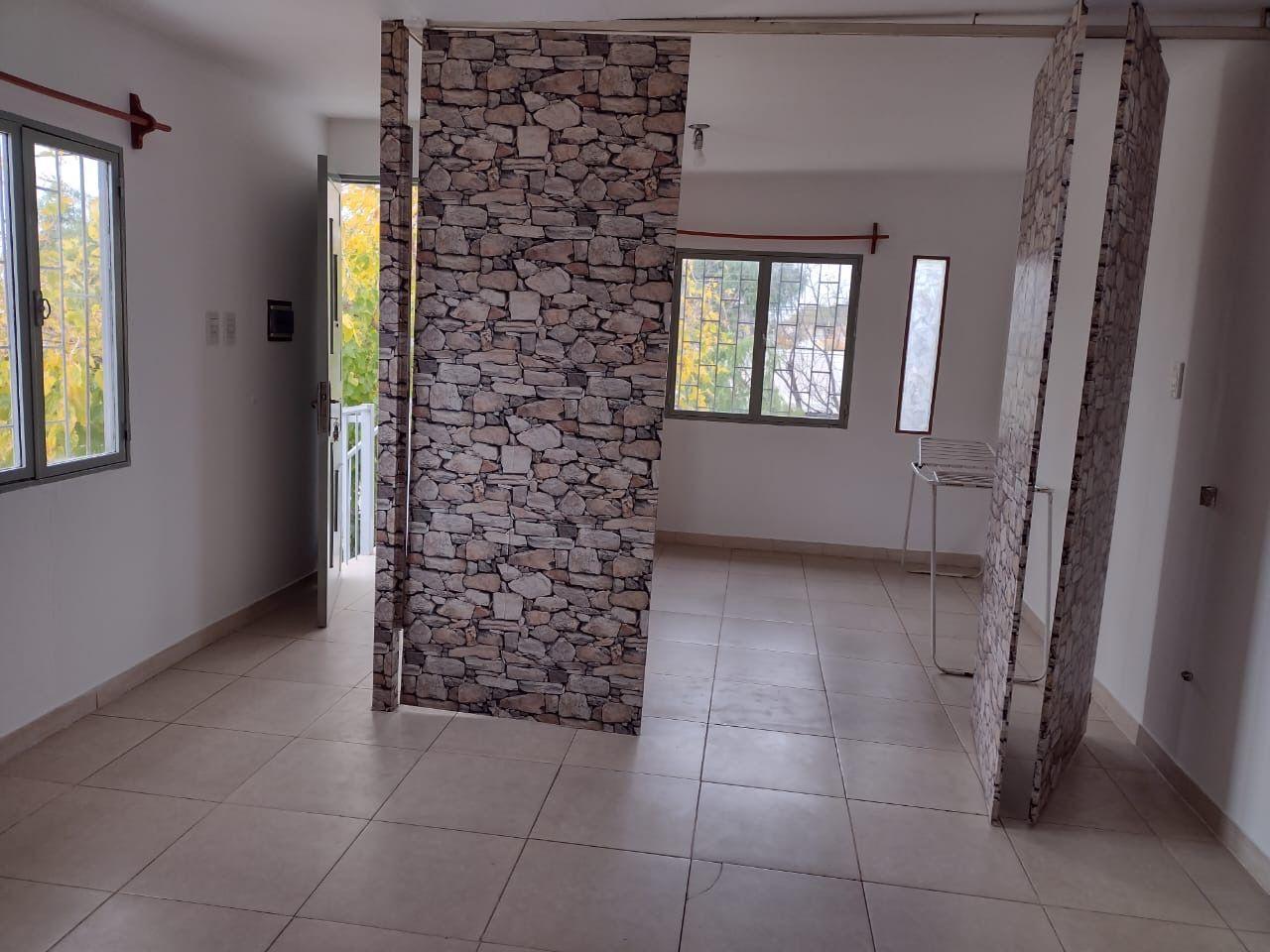 Foto de Alquiler de Departamento 2 Ambientes en Villa Hipodromo, Godoy Cruz, imagen 2