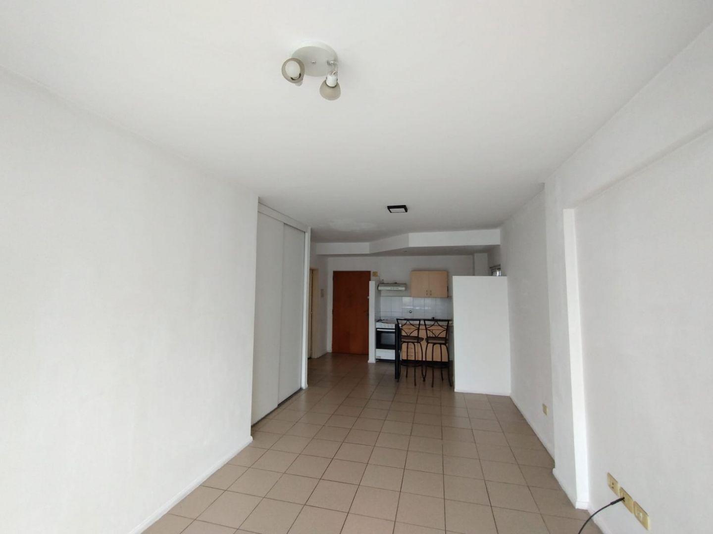 Foto de ALQUILER MONOAMBIENTE CON BALCON EN FLORES, imagen 1