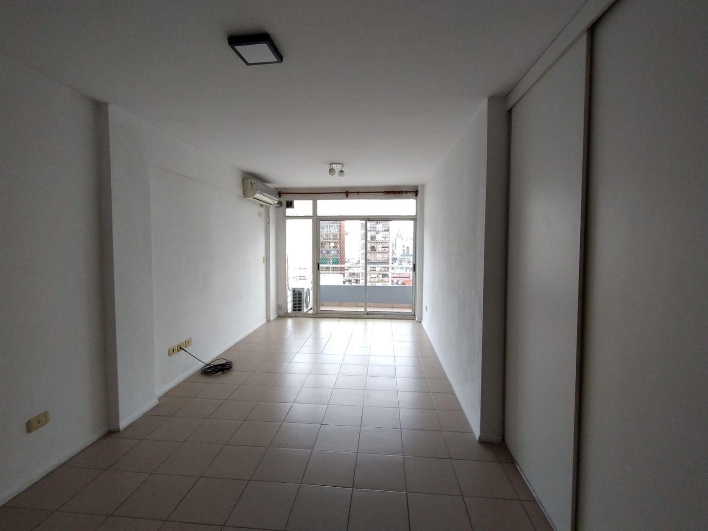 Foto de ALQUILER MONOAMBIENTE CON BALCON EN FLORES, imagen 2