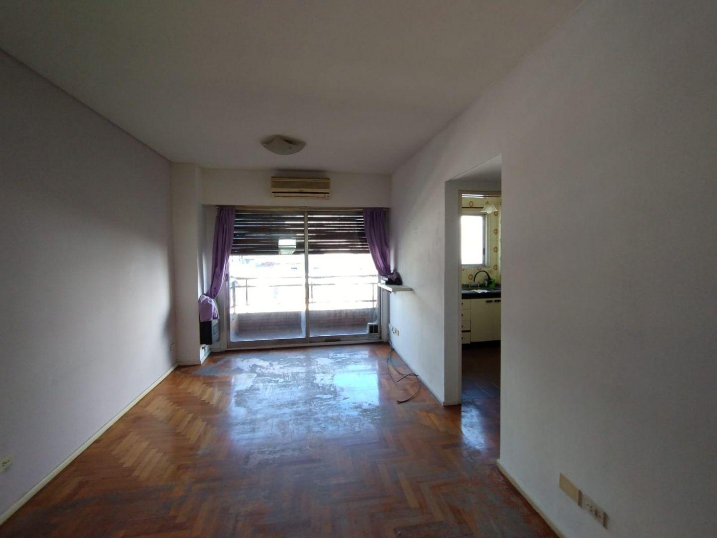 Foto de ALQUILER 3 AMBIENTES CON BALCON EN FLORES, imagen 3