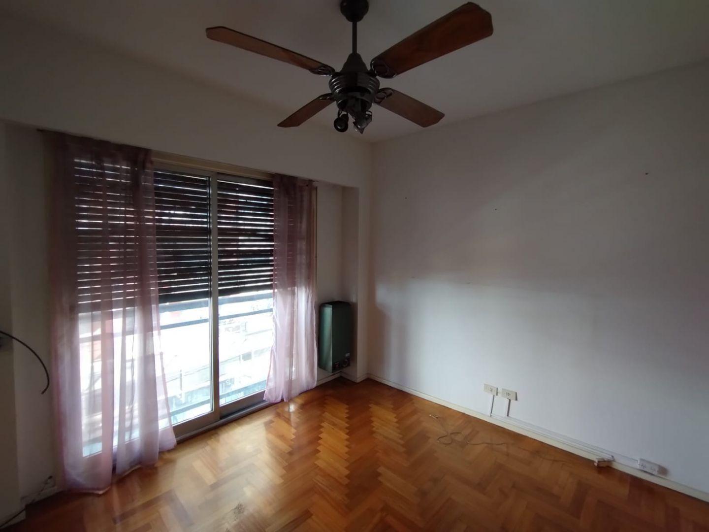 Foto de ALQUILER 3 AMBIENTES CON BALCON EN FLORES, imagen 5