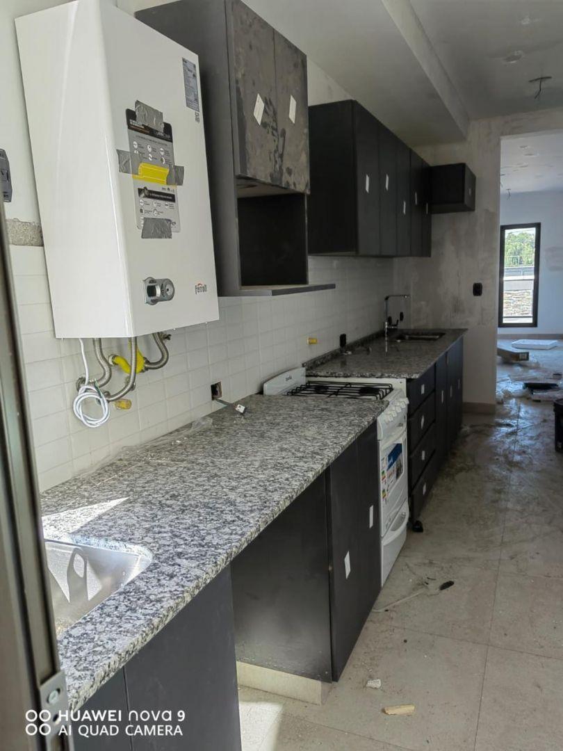 Foto de Venta de Departamento 2 DORM. en Bº Privado LAS ACACIAS, Godoy Cruz, imagen 2
