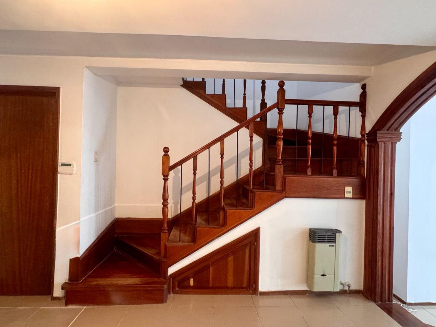 Foto de Alquiler Casa 3 Dorm. en SEXTA SECCIÓN, Mendoza, imagen 3