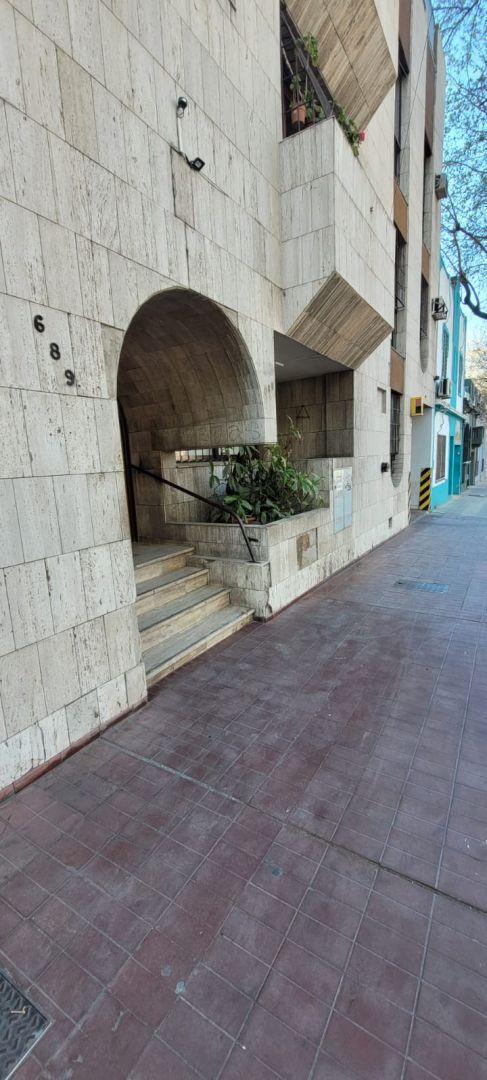 Foto de Alquiler departamento 2 dormitorios en zona céntrica, imagen 1