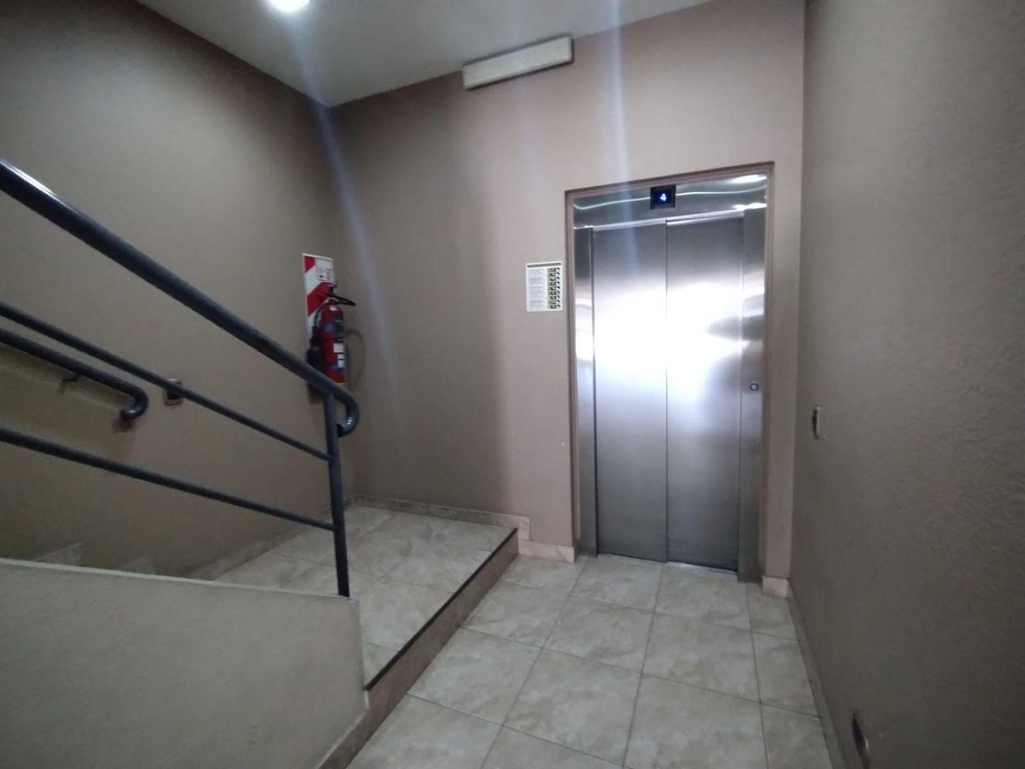 Foto de MONOAMBIENTE CON BALCON EN FLORES, imagen 5