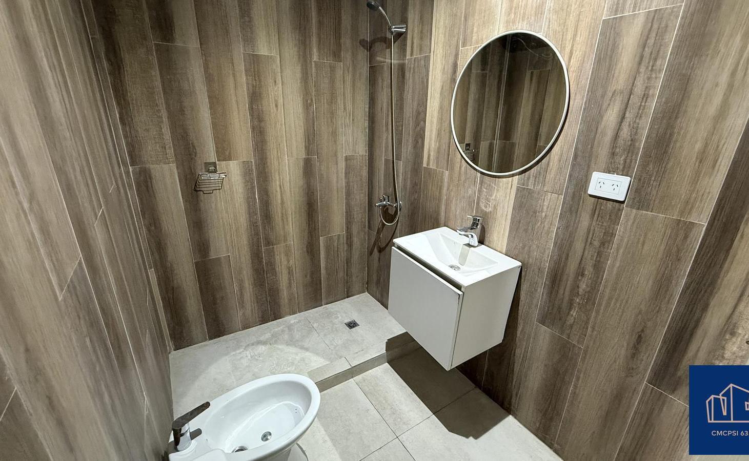 Foto de VENTA DEPARTAMENTO 2 AMBIENTES CON COCHERA EN SAN MARTIN, imagen 4