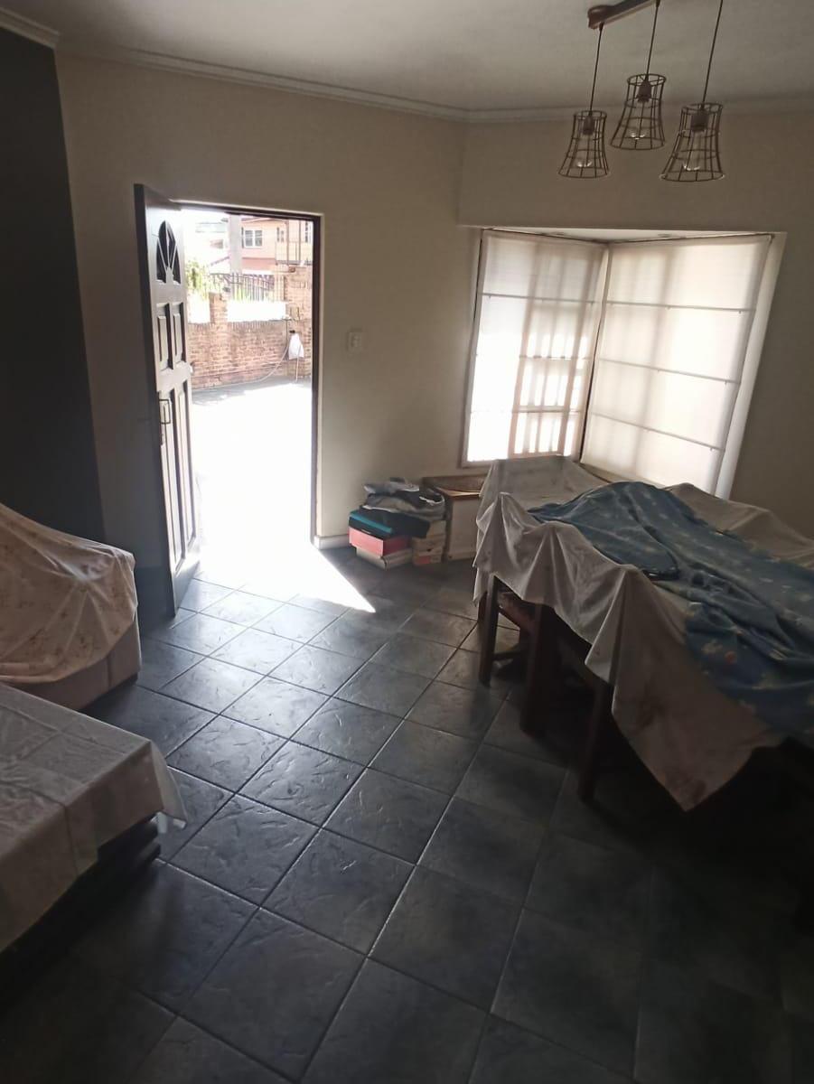 CHALET TIPO DUPLEX 4 AMBIENTES