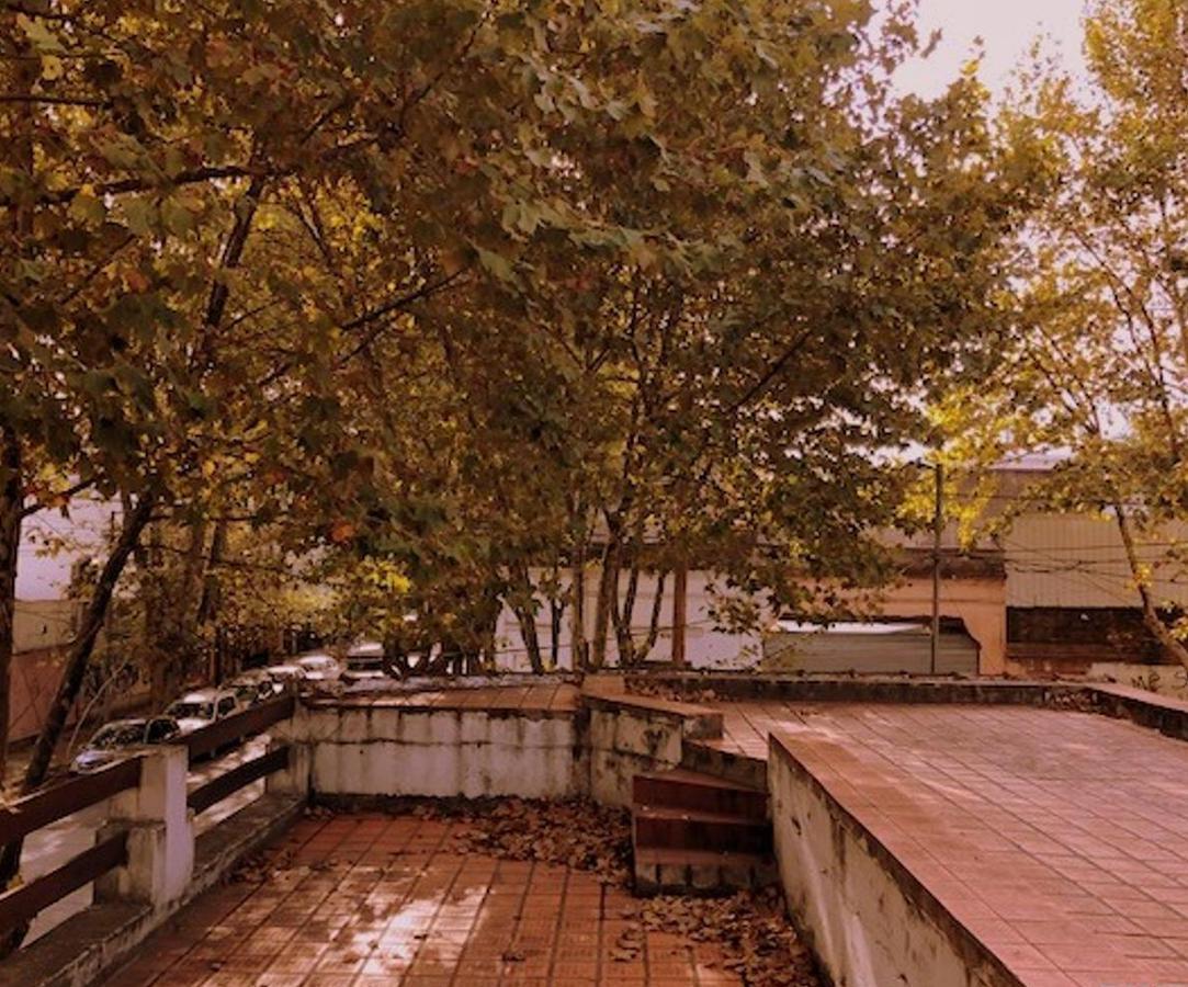 Retasada - Casa de 5 Ambientes - Vivienda o Uso Comercial - San Martín Centro 1