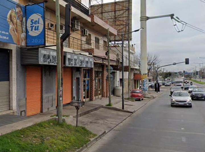 Local en General San Martin 5