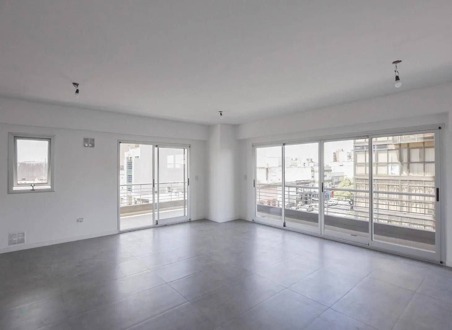 3 Amb con 2 Baños, Cochera y Balcón - APTO CREDITO 4