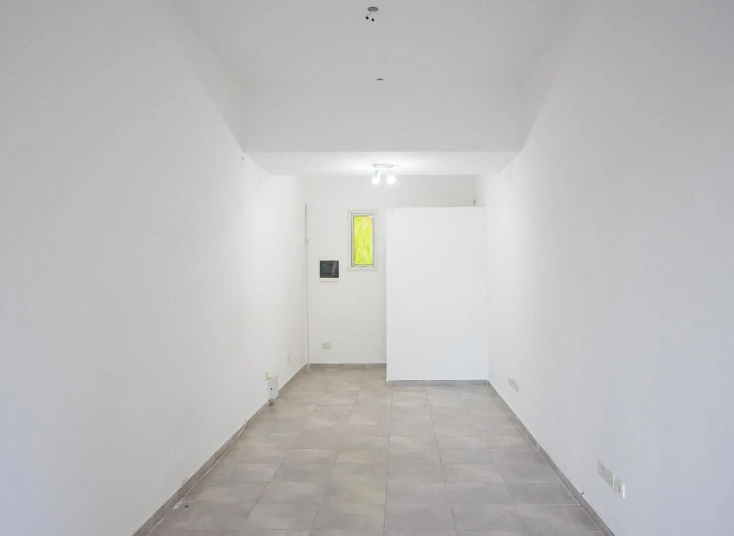Local en Centro Comercial de Santos Lugares - Oportunidad Real 2