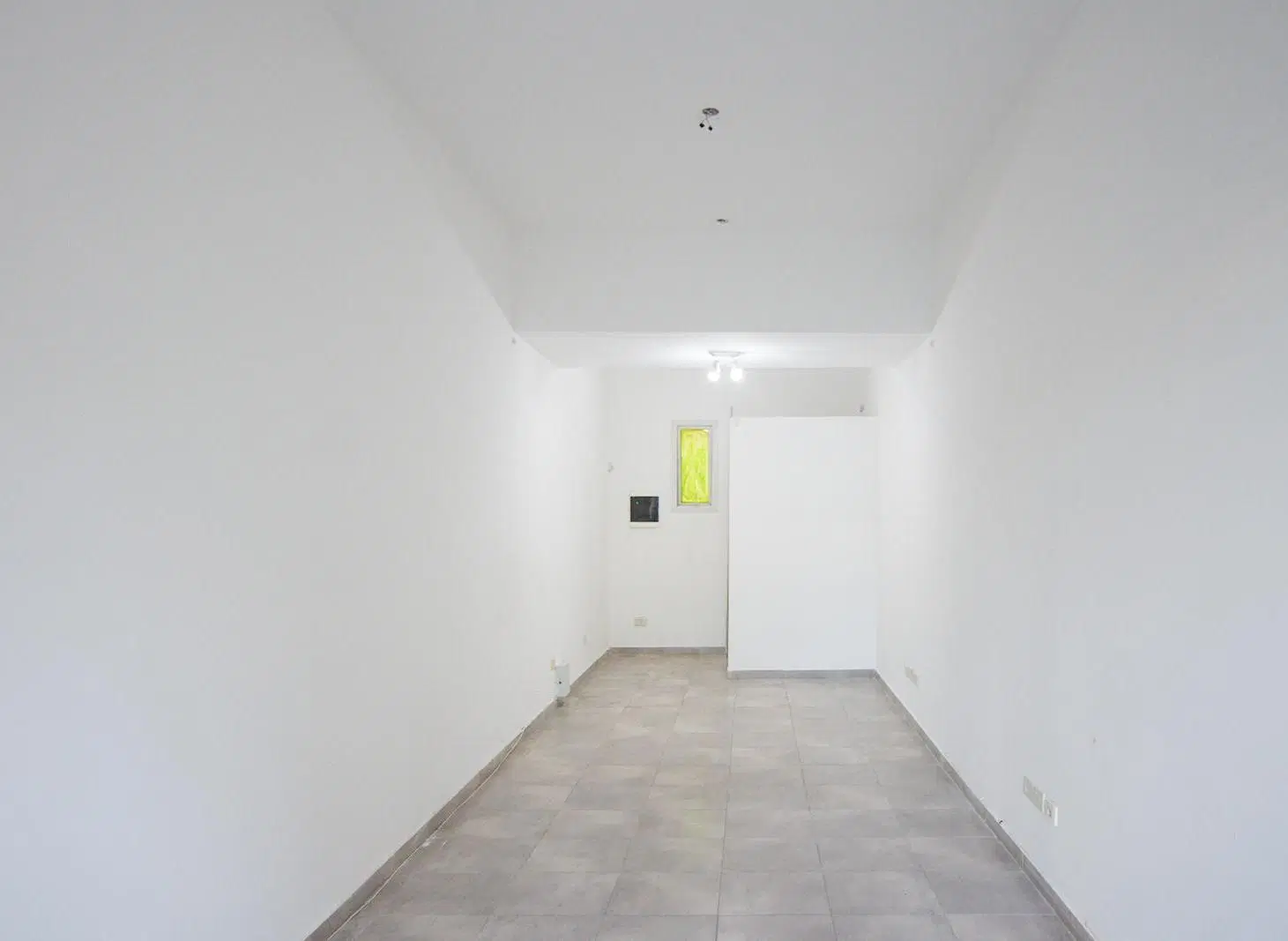Local en Centro Comercial de Santos Lugares - Oportunidad Real 5