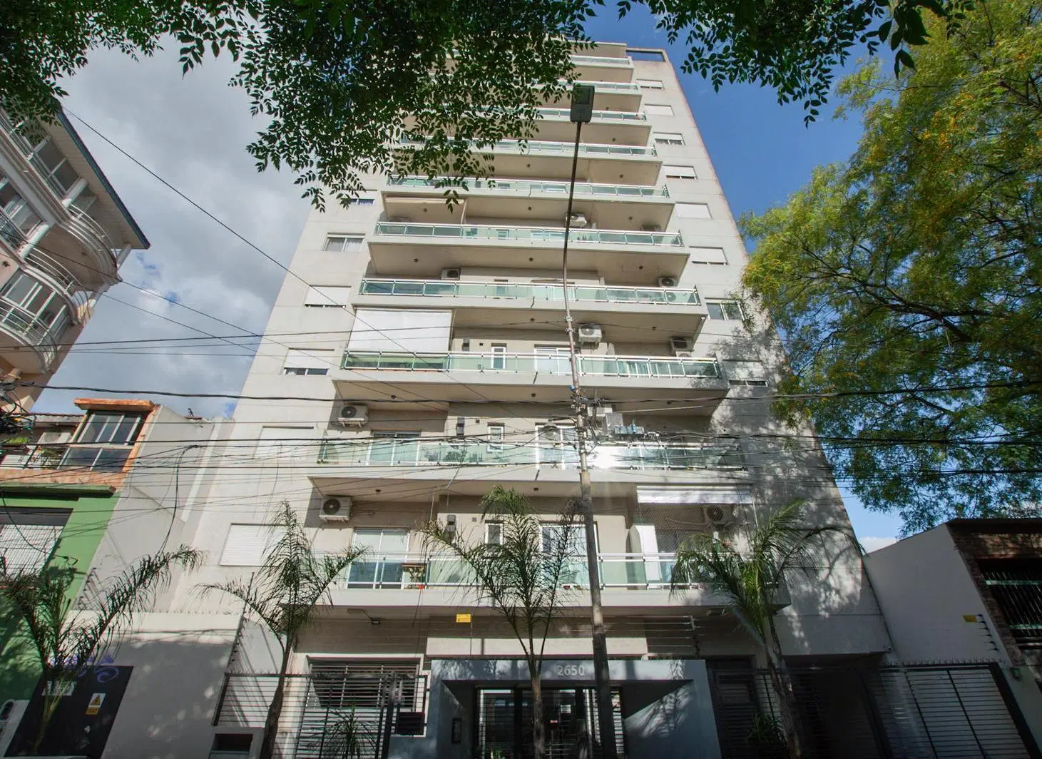 Departamento 2 ambientes con Cochera y Balcón – luminoso y al frente 2