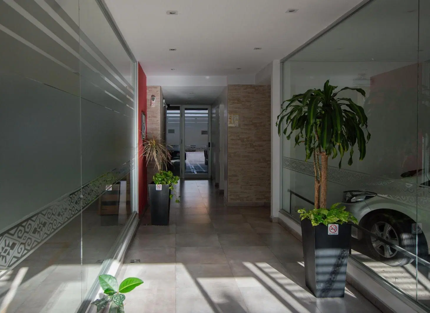 Departamento 2 ambientes con Cochera y Balcón – luminoso y al frente 2
