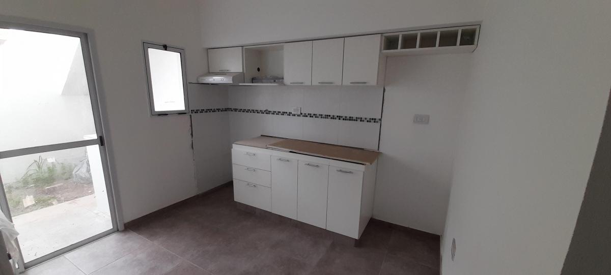 Duplex de 2 Dorm. a Estrenar en José C. Paz - Anticipo y Cuotas 4