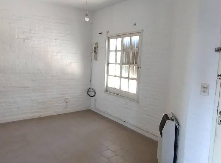Depto tipo duplex de 2 ambientes en San Miguel 3
