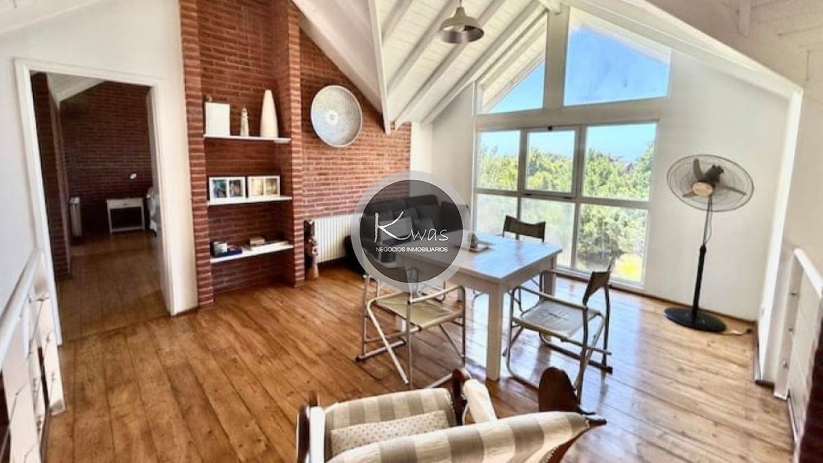 Venta Casa Carilo Pinamar Cinco Dorm. Cinco Baños a 100 m de La Playa Parrilla Garage, Costa 3