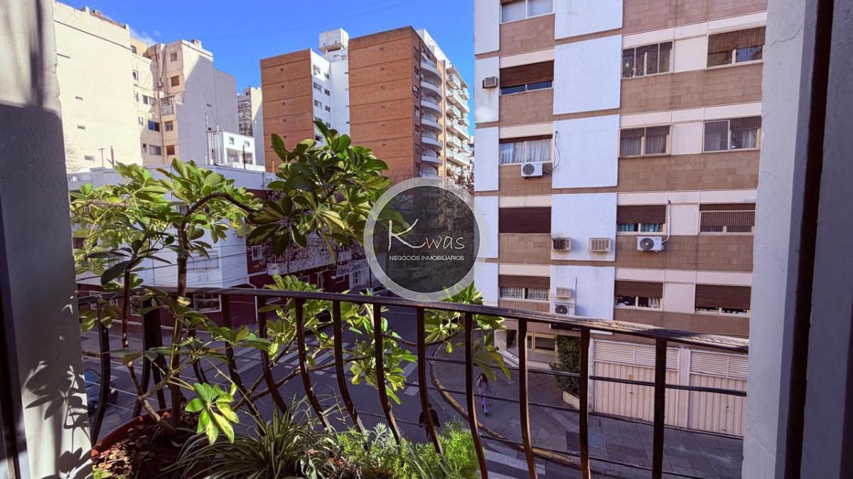 Foto de Venta departamento dos ambientes en esquina Belgrano Caba, imagen 1