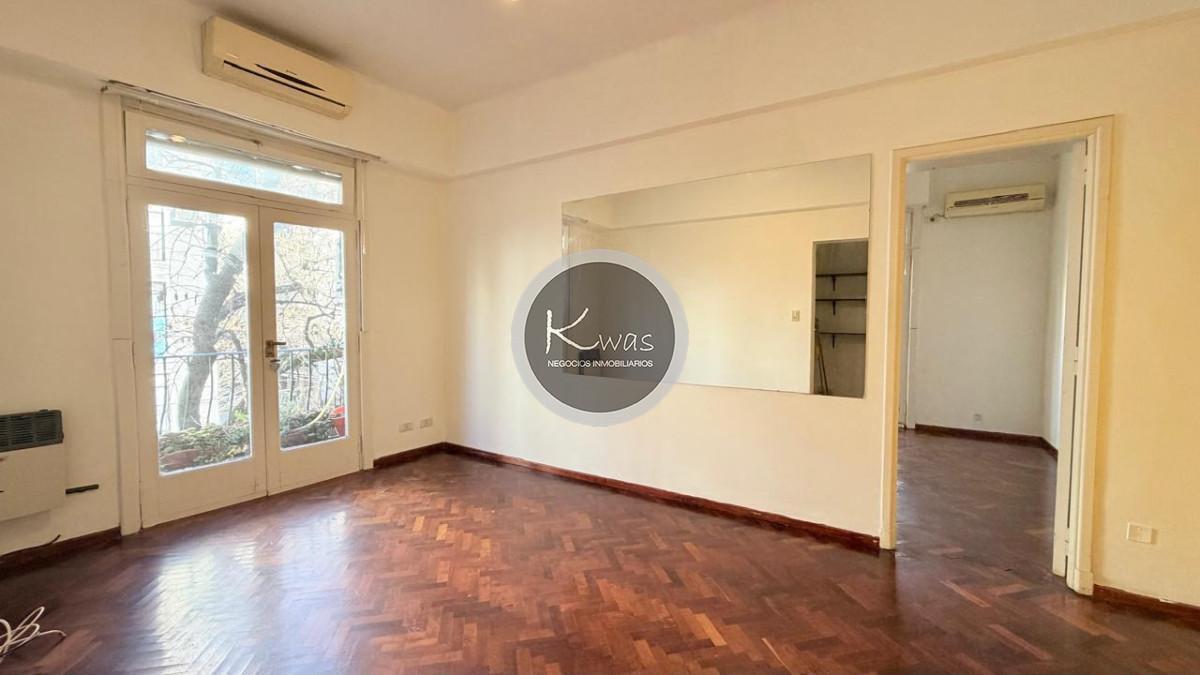 Foto de Venta departamento dos ambientes en esquina Belgrano Caba, imagen 2