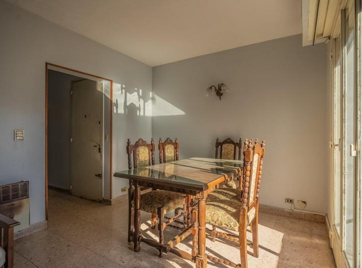 3 AMBIENTES CON DEPENDENCIA. BALCÓN. 2 BAÑOS 5
