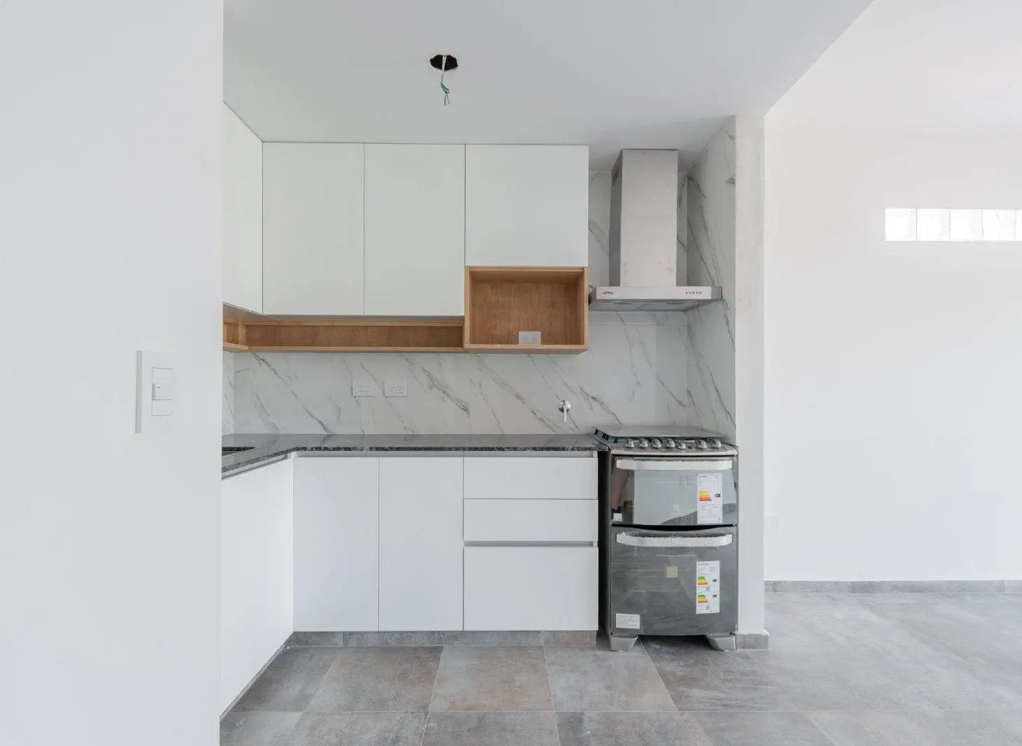 EN VENTA. BELGRANO. 3 AMB. A ESTRENAR. VESTIDOR. 3