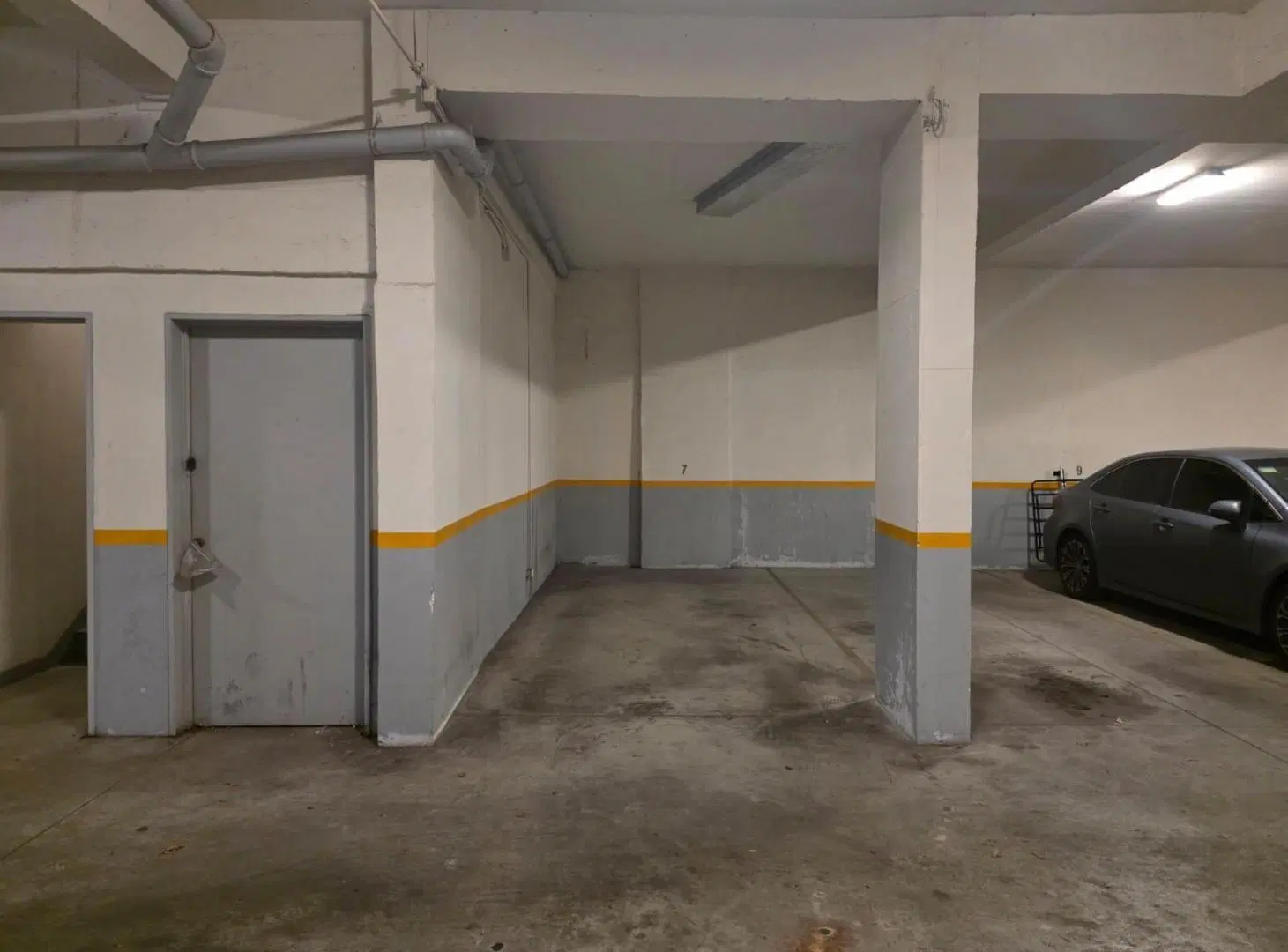 ALQUILER. COCHERA 12M2. PALERMO. 3