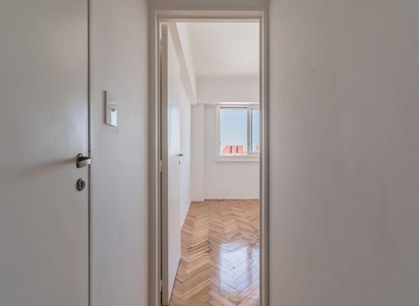 VENTA. 2 AMB. VILLA URQUIZA. REFACCIONADO