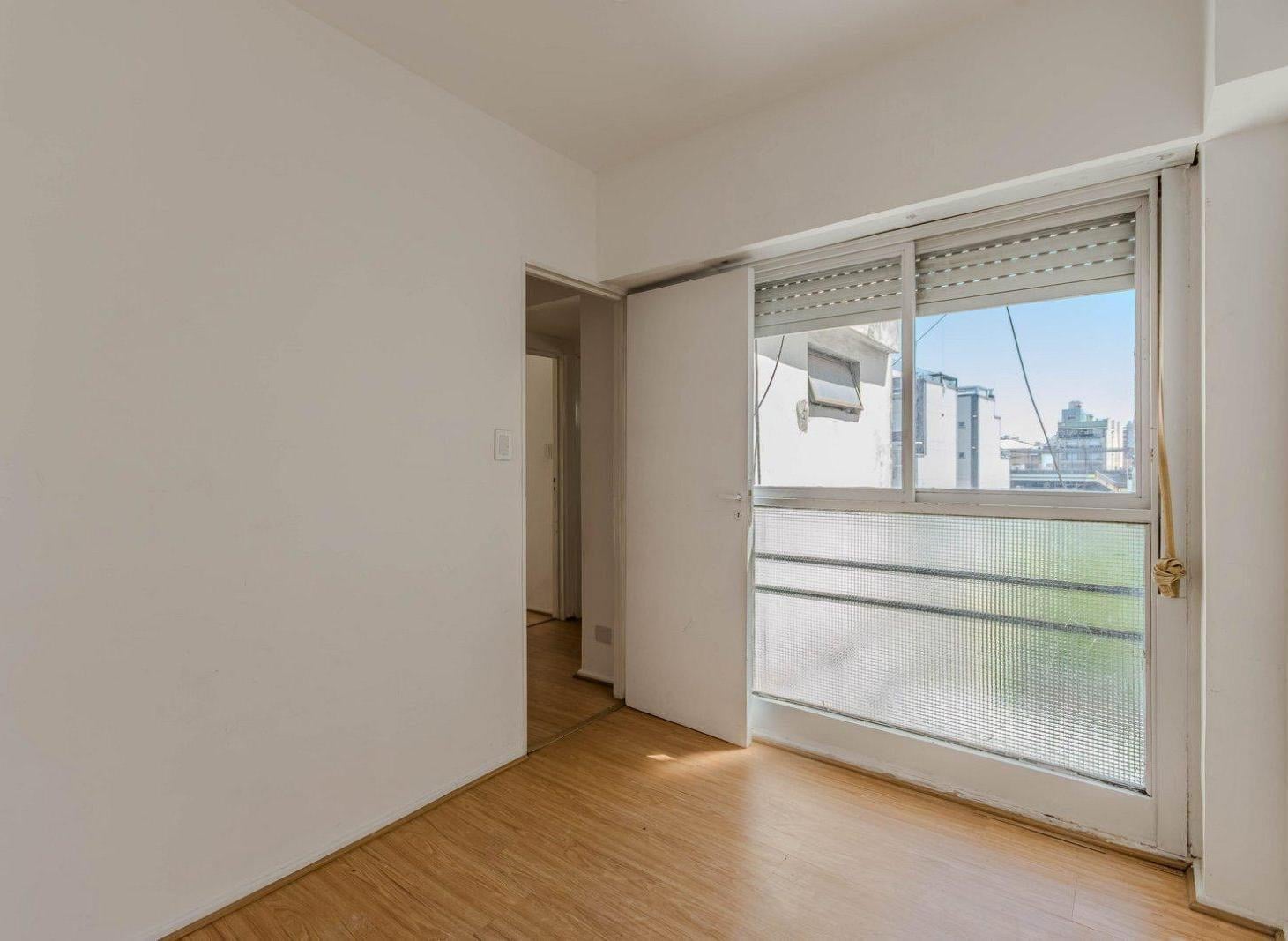 VENTA. DEPTO. 3 AMBIENTES. BALCÓN. BALVANERA.