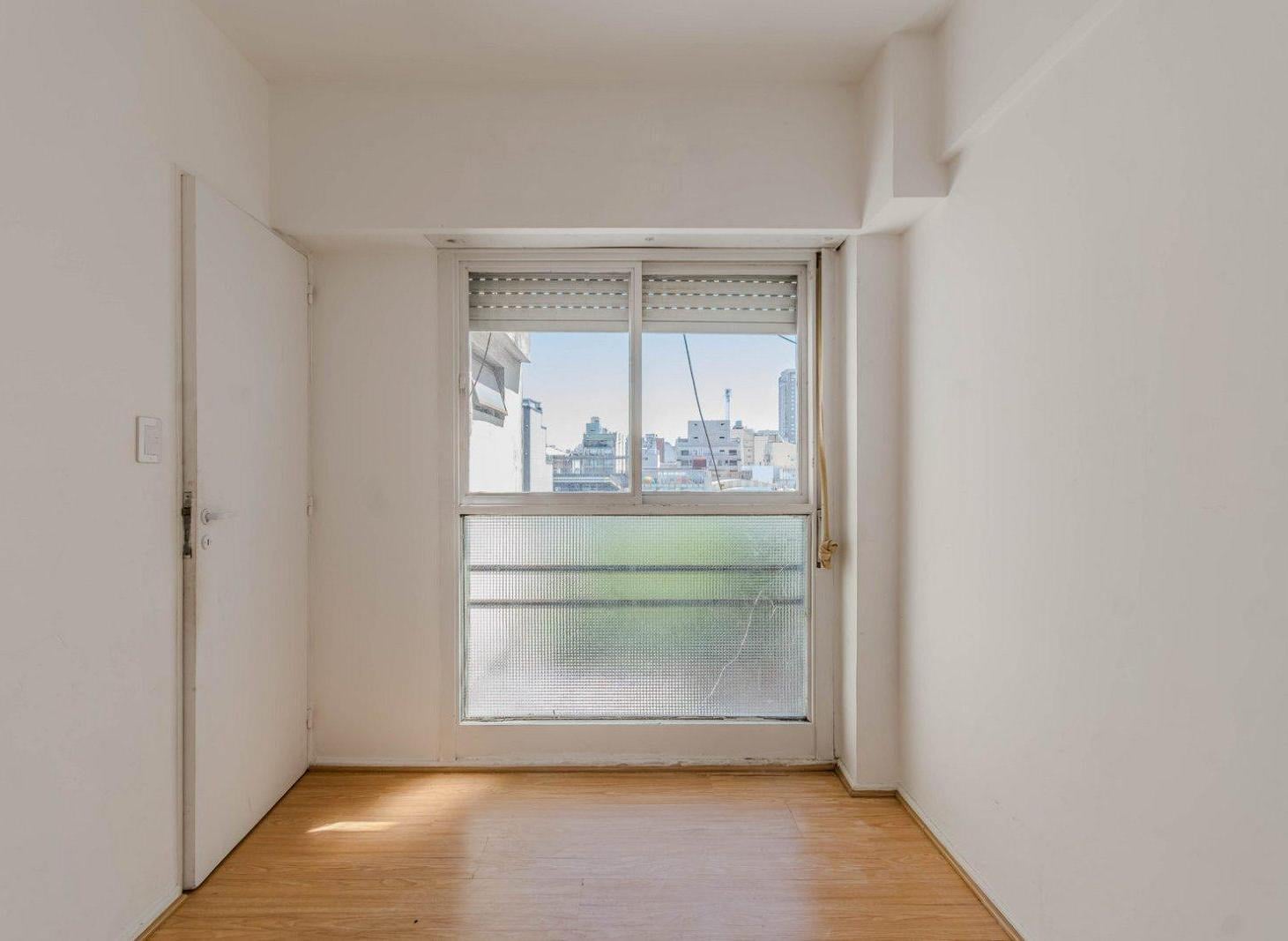 VENTA. DEPTO. 3 AMBIENTES. BALCÓN. BALVANERA.